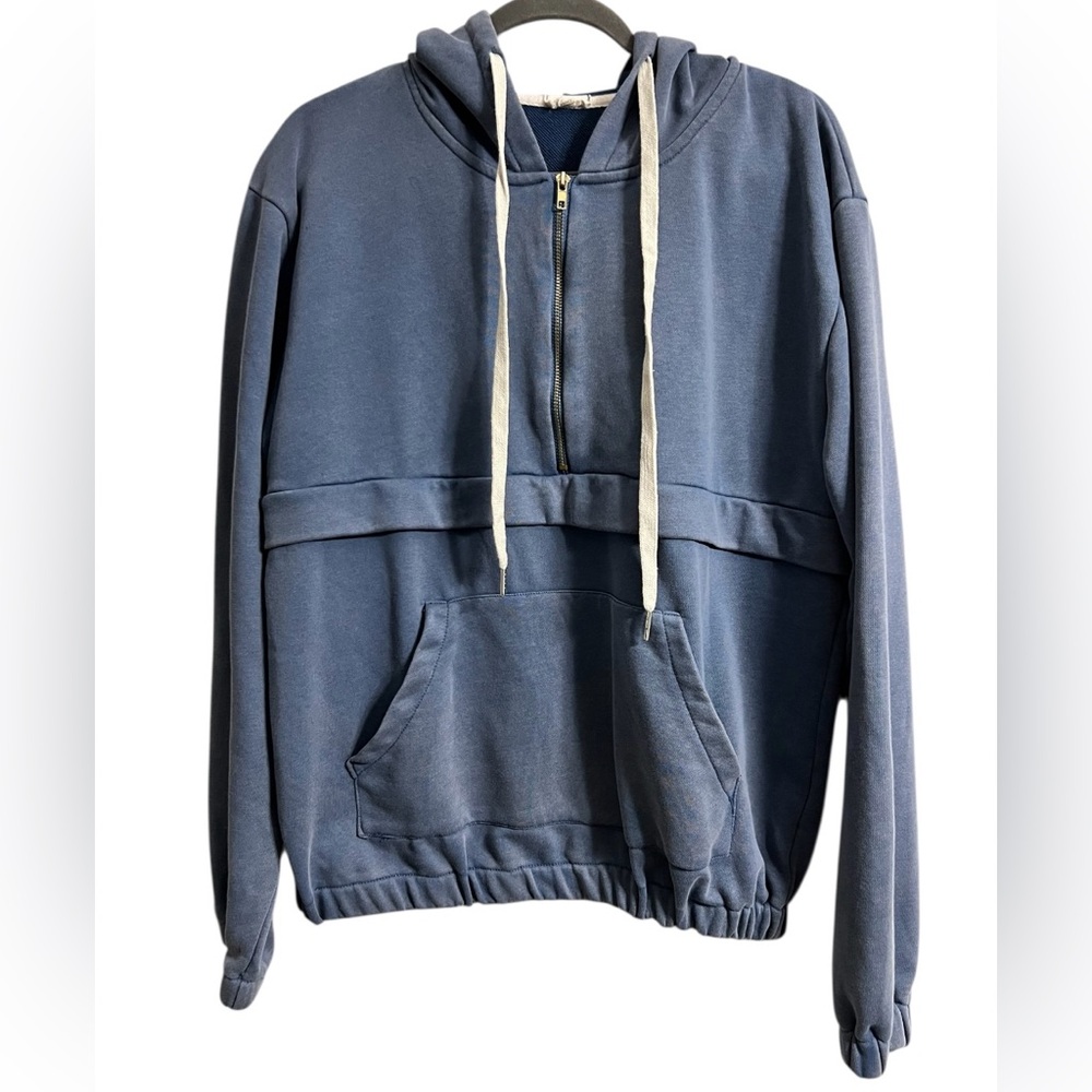POL Women’s Long Sleeve Hoodie with Front Pocket Detail in Washed Blue